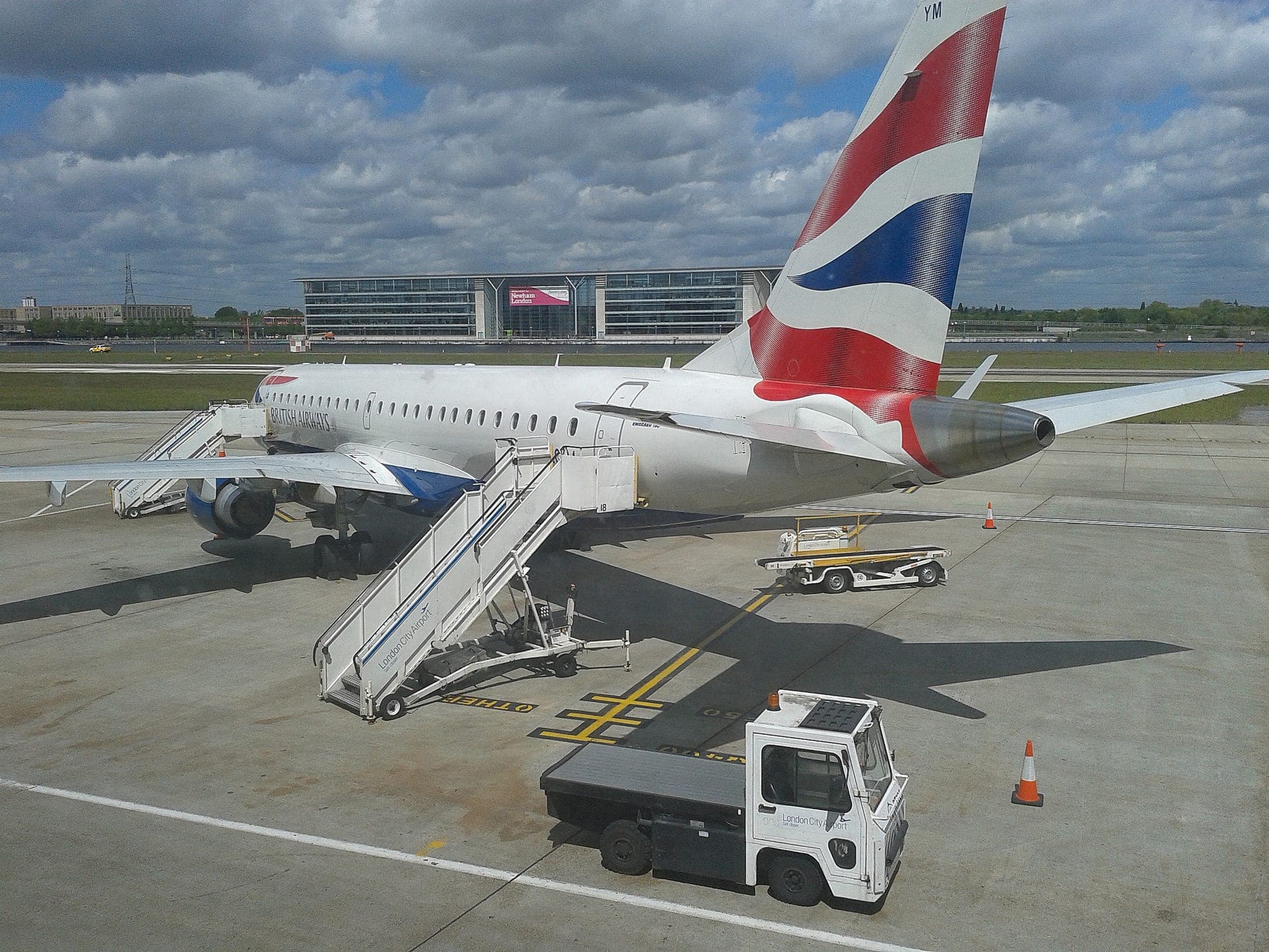 A BA CityFlyer Embraer 190 at London City Airport in 2015.
