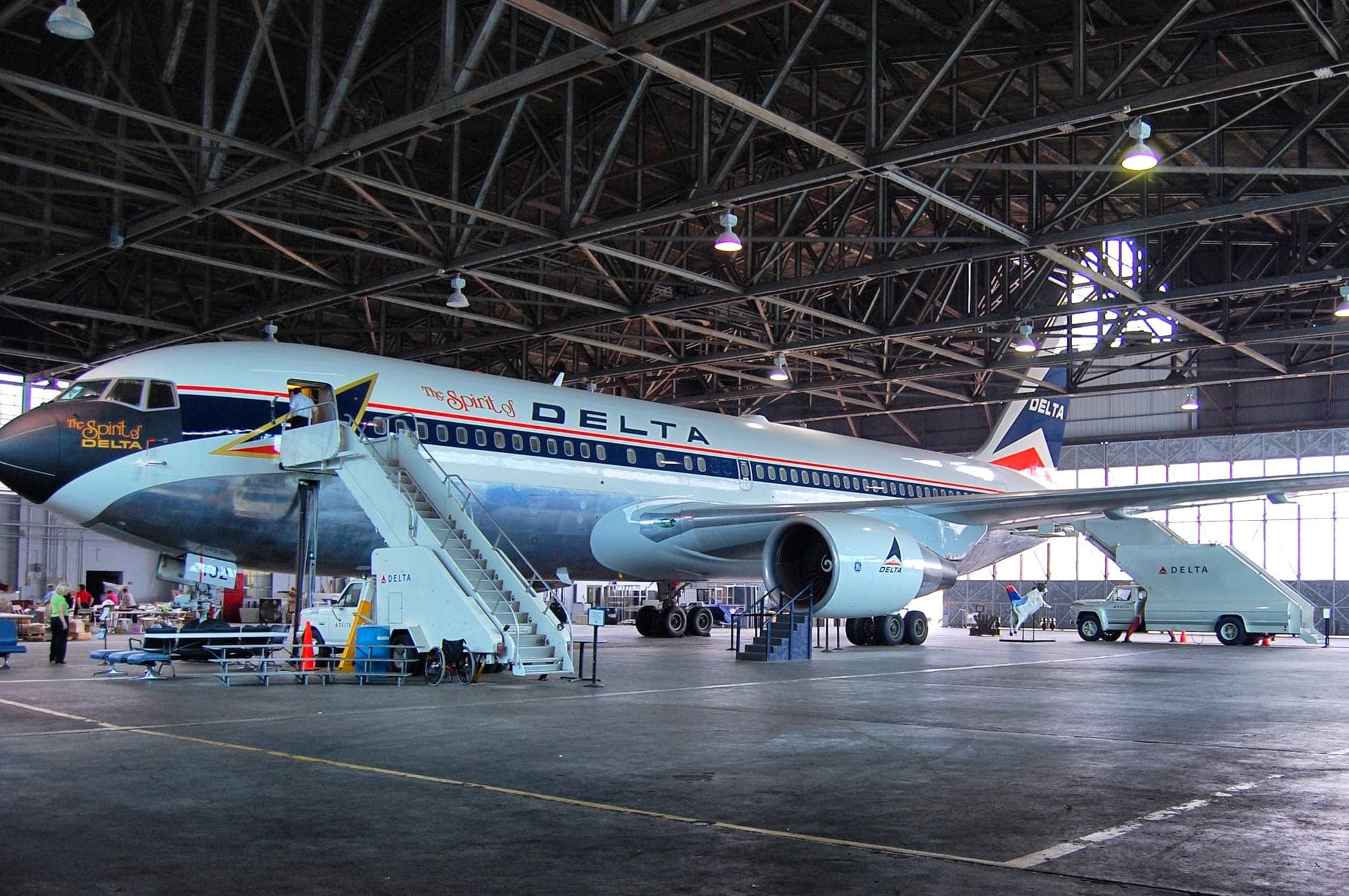 The Spirit of Delta, Boeing 767-232 N102DA, bought for the airline in 1982 by its own employees and retirees, photographed on 14 August 2008.
