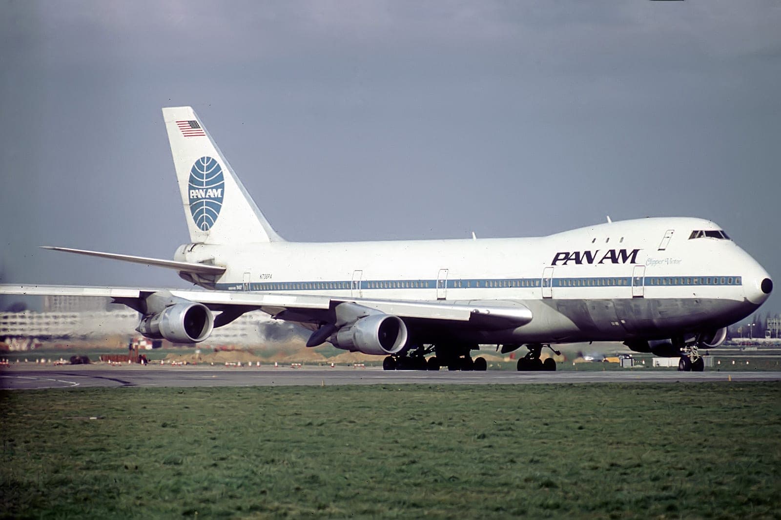 Boeing 747-121 N736PA, Clipper Victor, at London Heathrow: the aircraft that flew Pan Am's first 747 service in January 1970 and was destroyed at Tenerife in 1977.