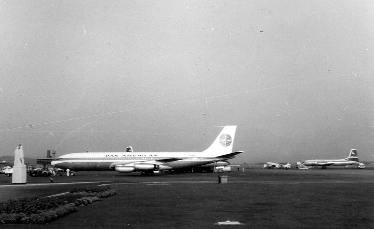 A Pan Am Boeing 707 at London Airport's intercontinental terminal in 1960