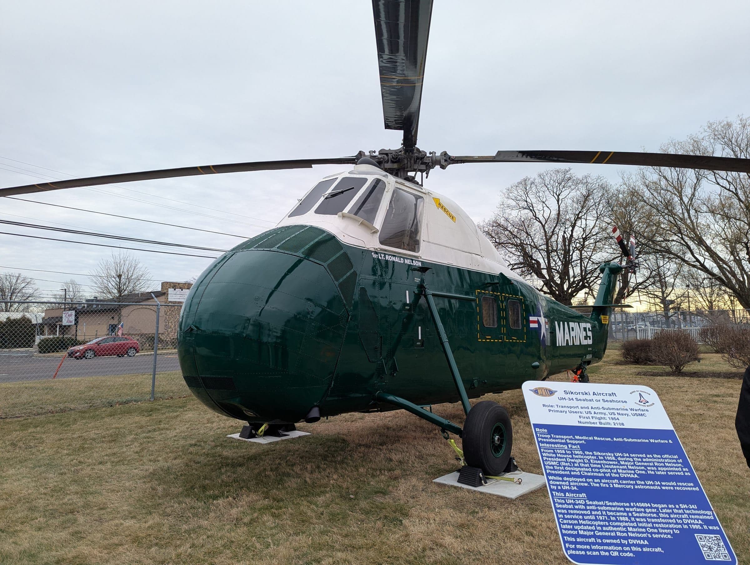 Un Sikorsky H-34 aux couleurs de Marine One au Wings of Freedom Aviation Museum, en Pennsylvanie, en 2026