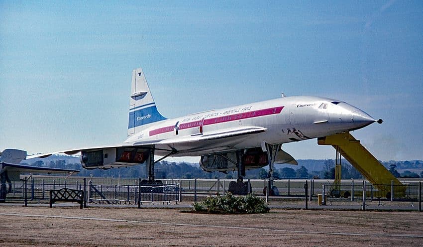 Concorde 002, G-BSST, exposé en plein air à Yeovilton en 1976, l'année de l'entrée en service de Concorde