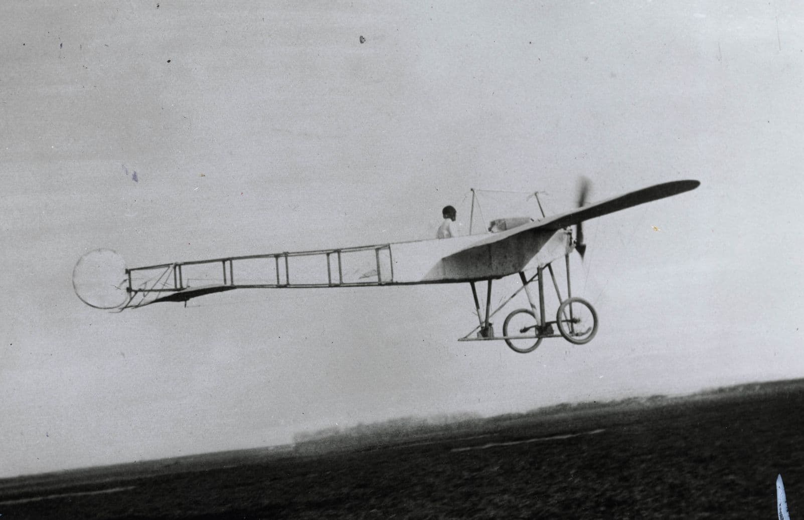 Clyde Cessna's Silverwings, the monoplane he built and flew in Kansas in 1911