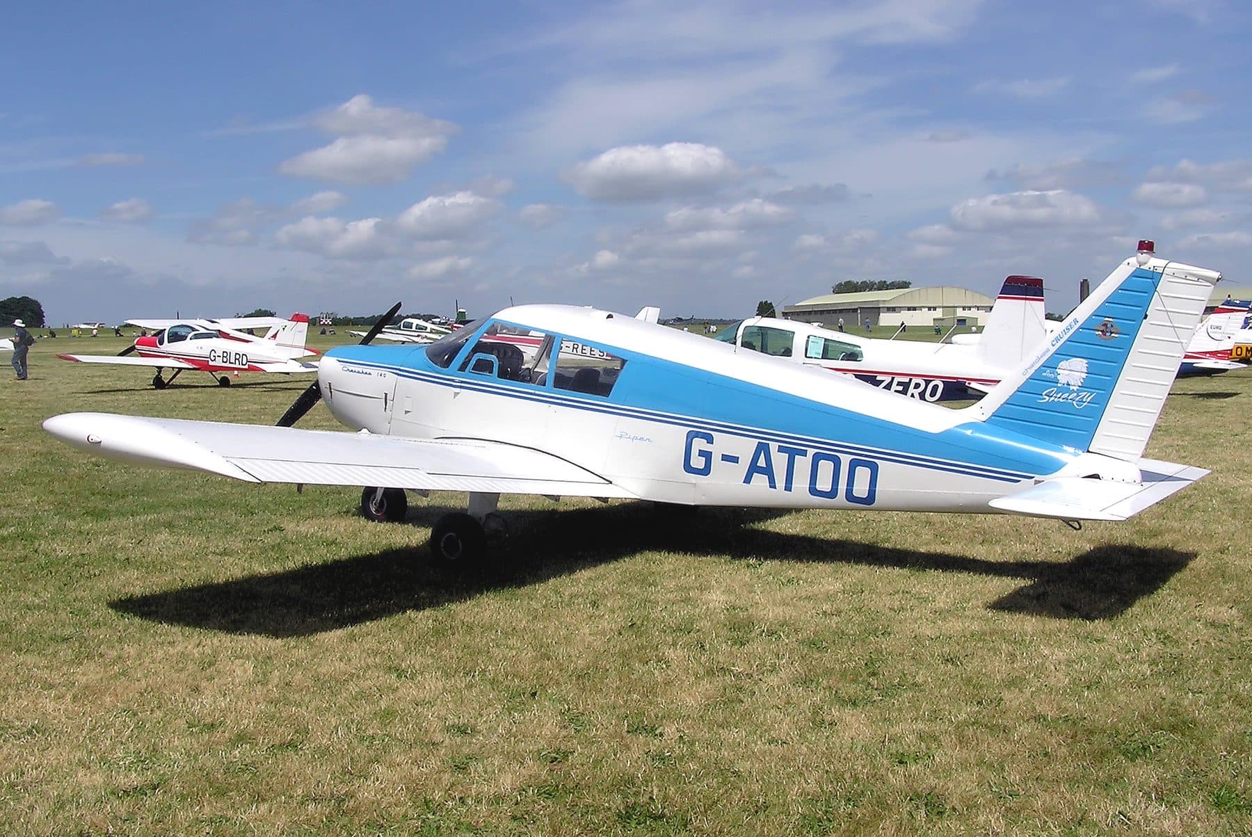 Un Piper PA-28 Cherokee en 2005